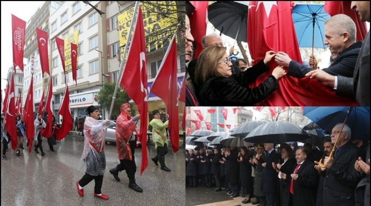 25 Aralık kutlamaları sürüyor