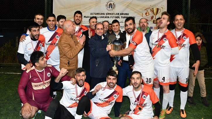 8. Altunkaya Futbol Turnuvası'nın şampiyonu Confy oldu 