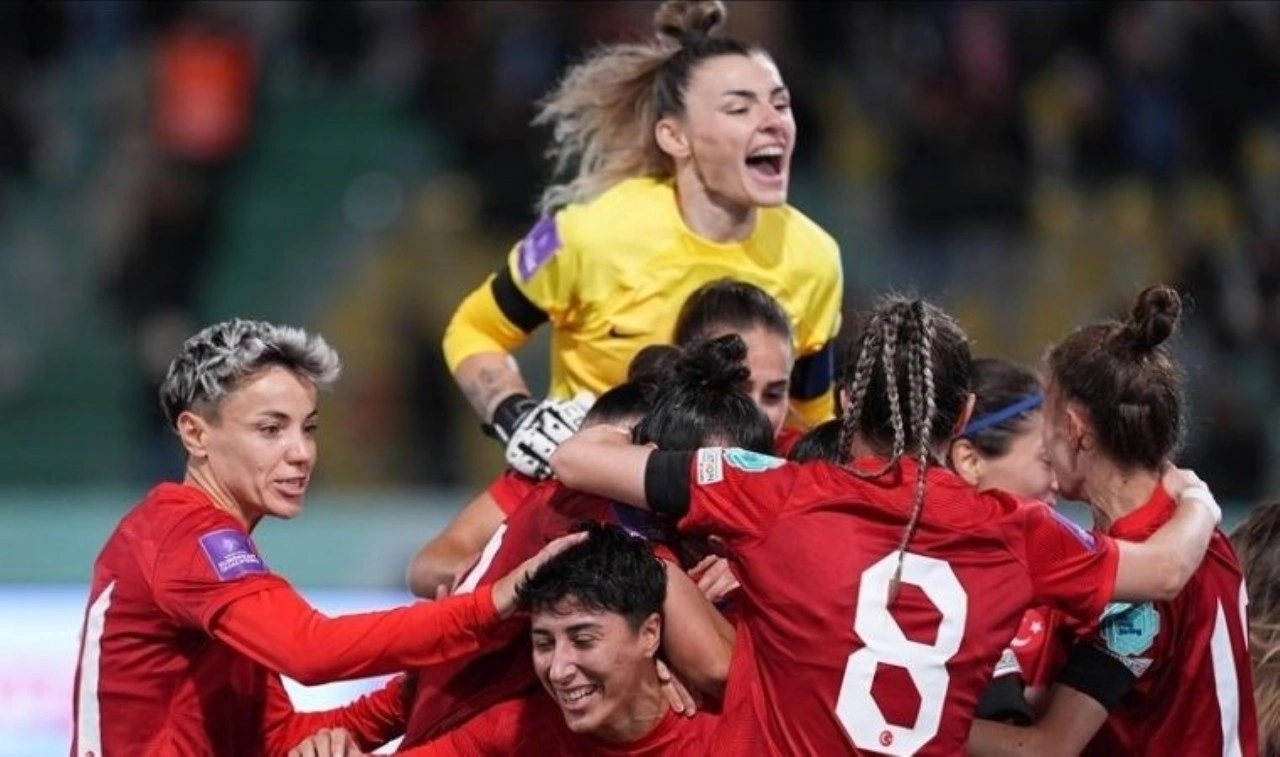 A Milli Kadın Futbol Takımı'nın Yunanistan maçı Pendik Stadı'na alındı