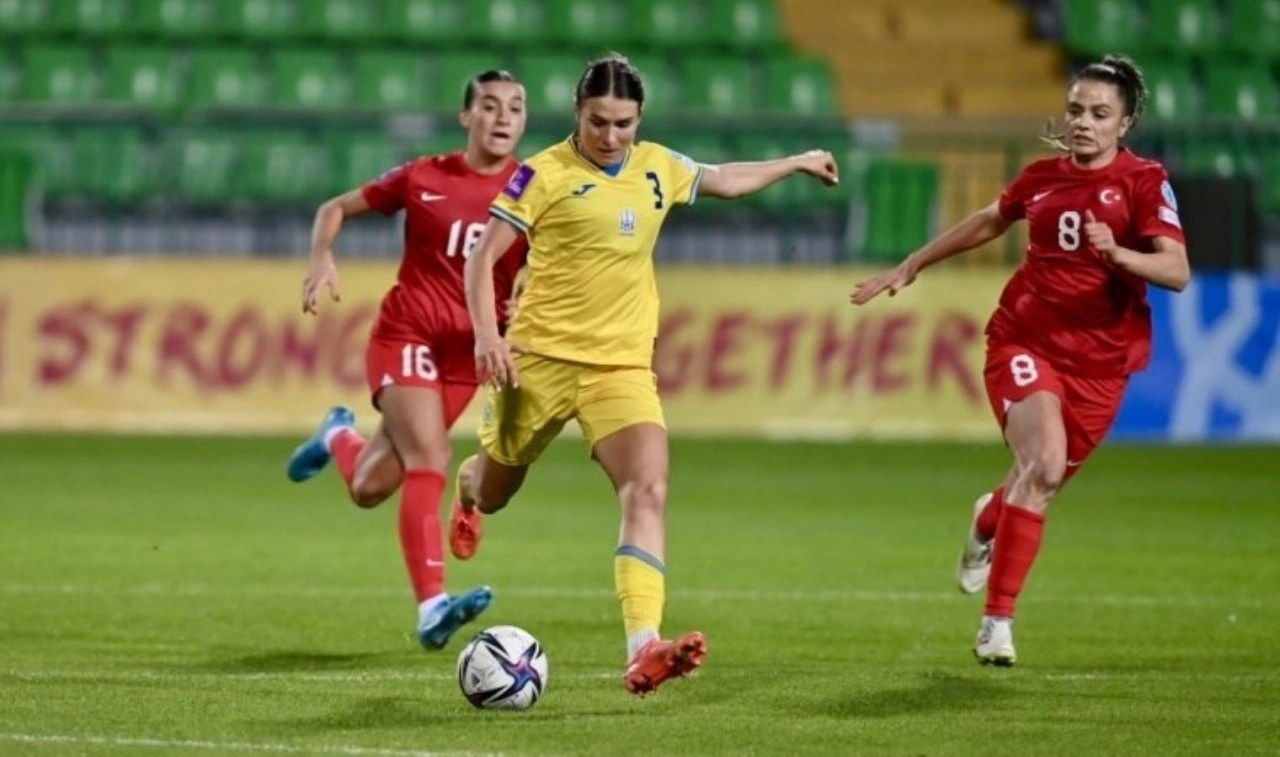 A Milli Kadın Futbol Takımı, Ukrayna'ya elendi