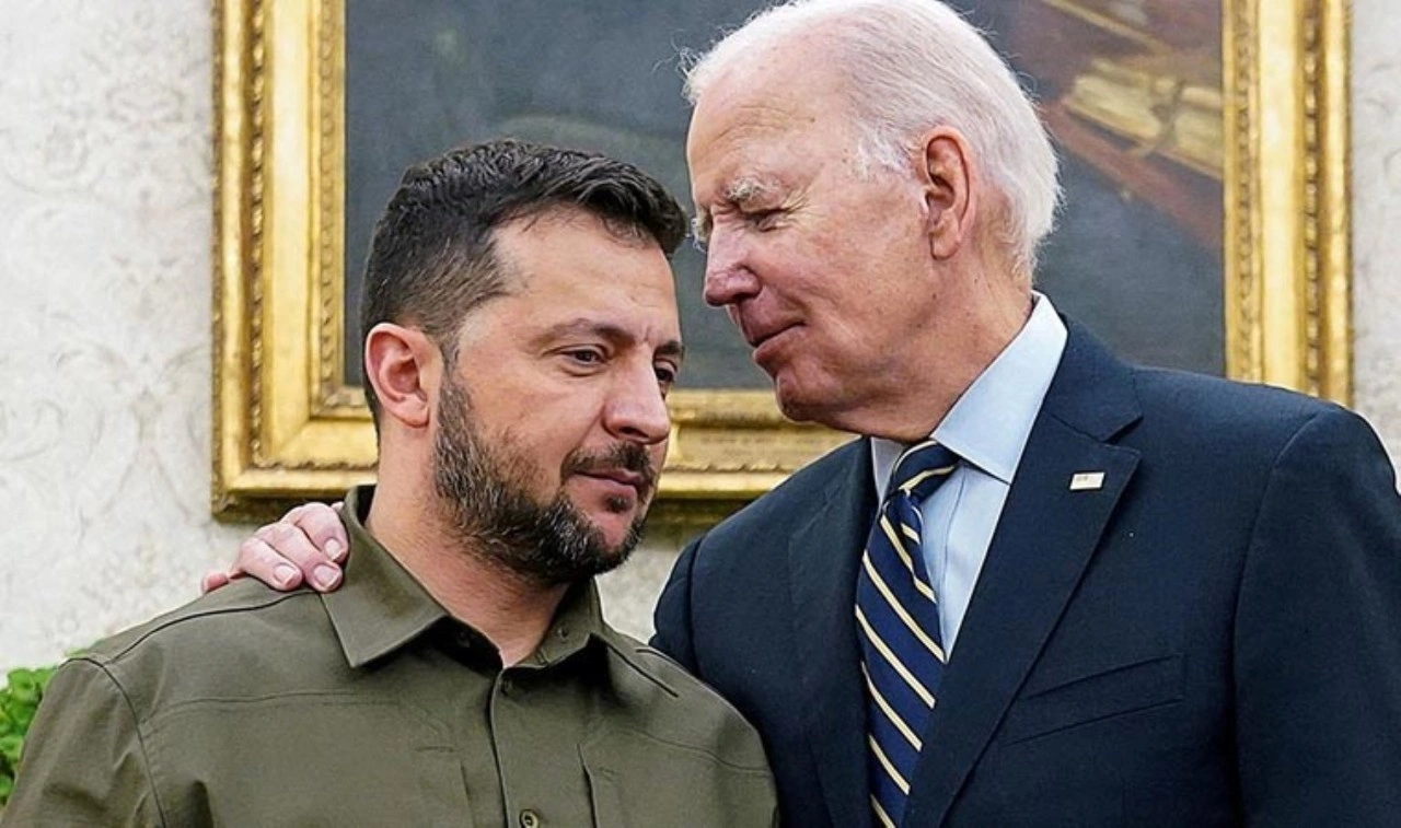 ABD basını: Biden'dan Ukrayna'ya Rusya karşısında 'silah' izni