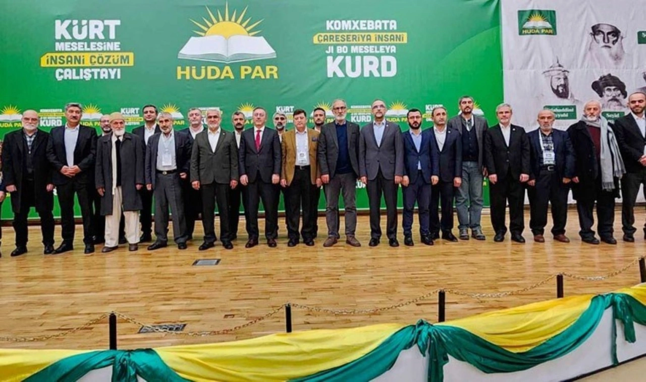 AKP'nin Meclis'e soktuğu HÜDA PAR'ın 'Kürt sorunu' çalıştayı tartışmaları a