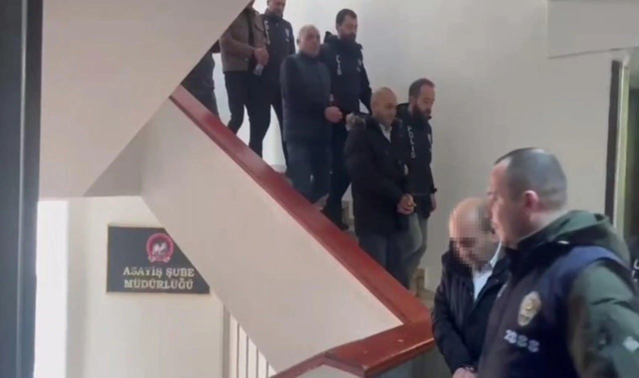 Ankara'da 'fuhuş' operasyonu: 13 kişi gözaltına alındı, otel ve eğlence mekanları kap