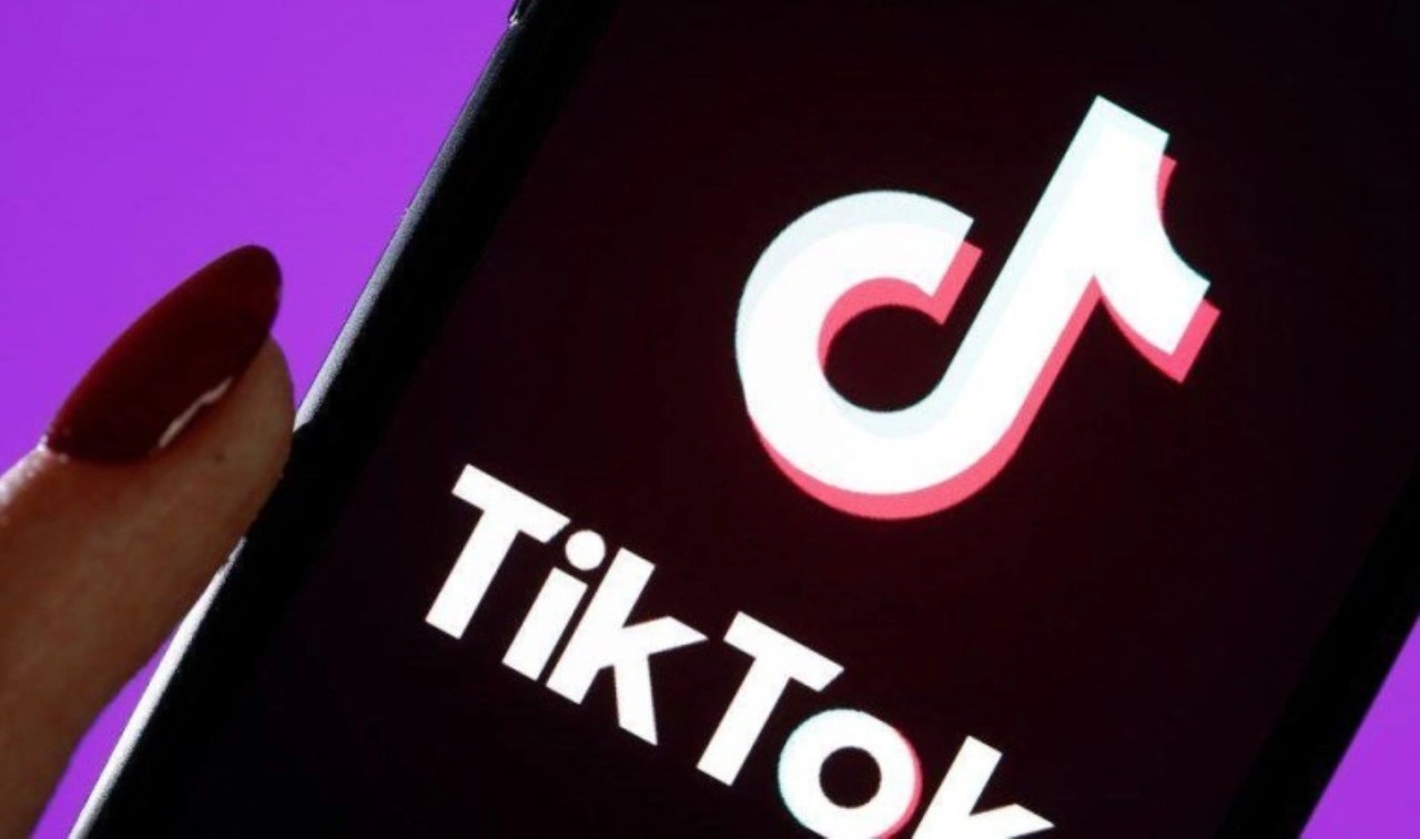 Başbakan açıkladı: TikTok en az 1 yıl yasaklanıyor