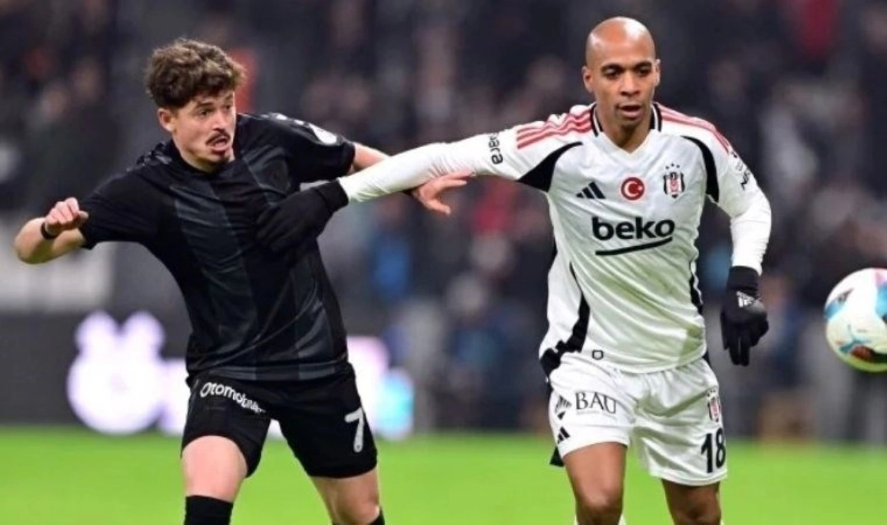 Beşiktaş'ta Joao Mario'ya tepki