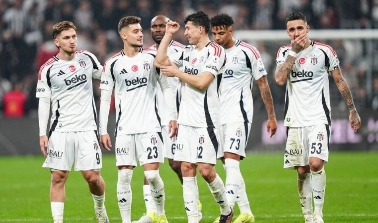 Beşiktaş'tan derbi sonrası Fenerbahçe'ye gönderme! Çemberimde Gül Oya