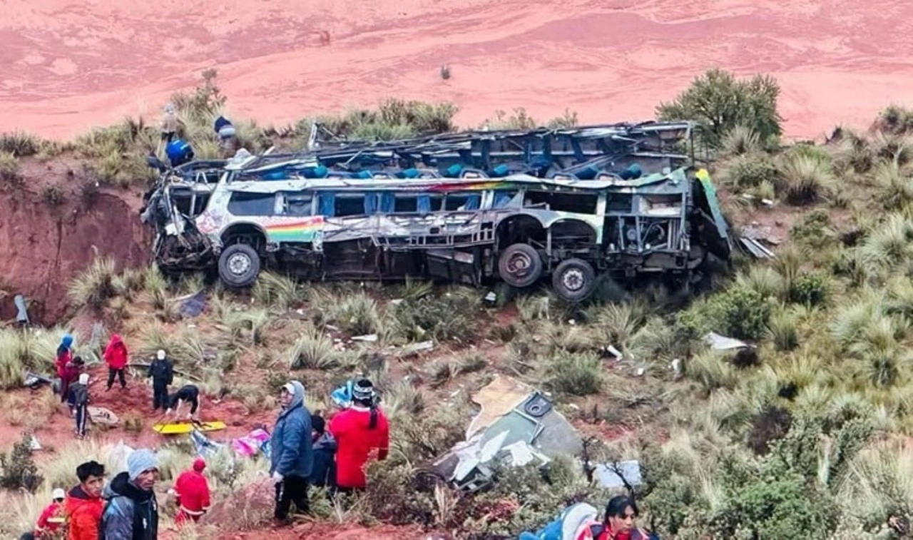 Bolivya'da katliam gibi kaza: 25 ölü, 26 yaralı