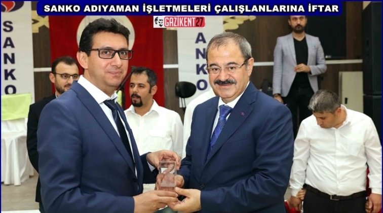 Çalışanlar ve aileleri, iftar yemeğinde bir araya geldi