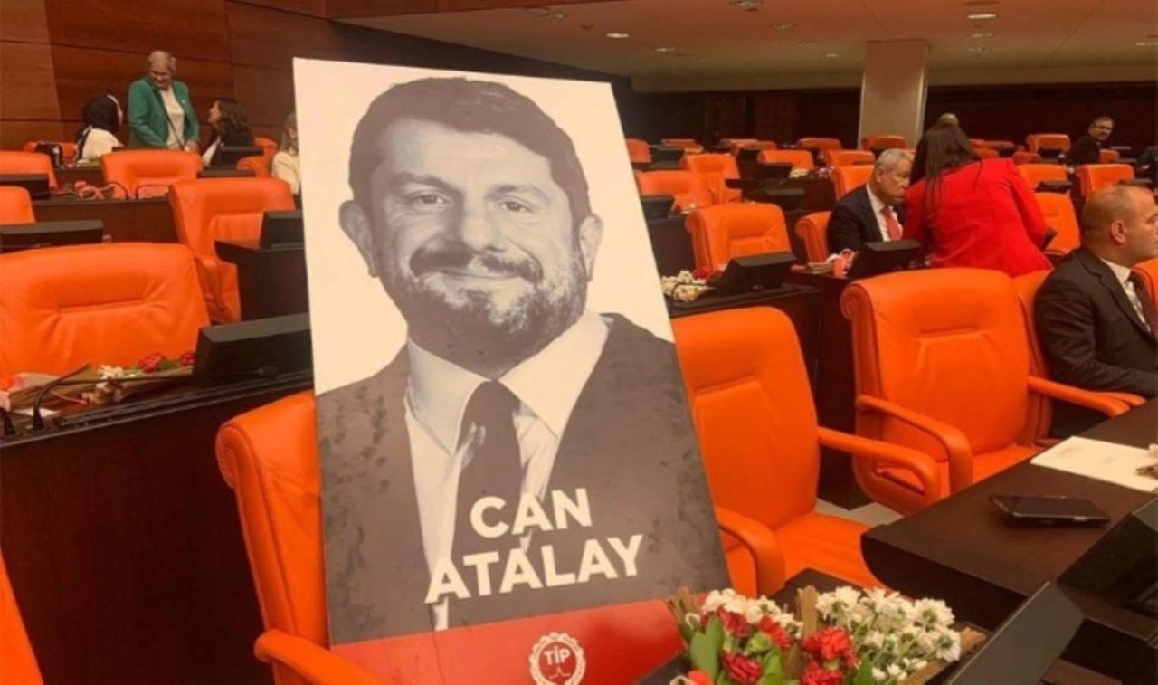 Can Atalay cezaevinden yazdı: ‘İçeride olduğumuz için değil, memleketimiz için üzgünüz’