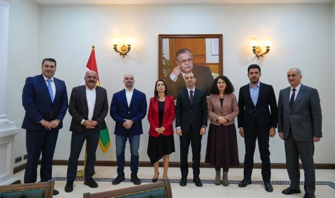 DEM Parti'den Erbil ziyareti: Heyet Talabani ile görüştü