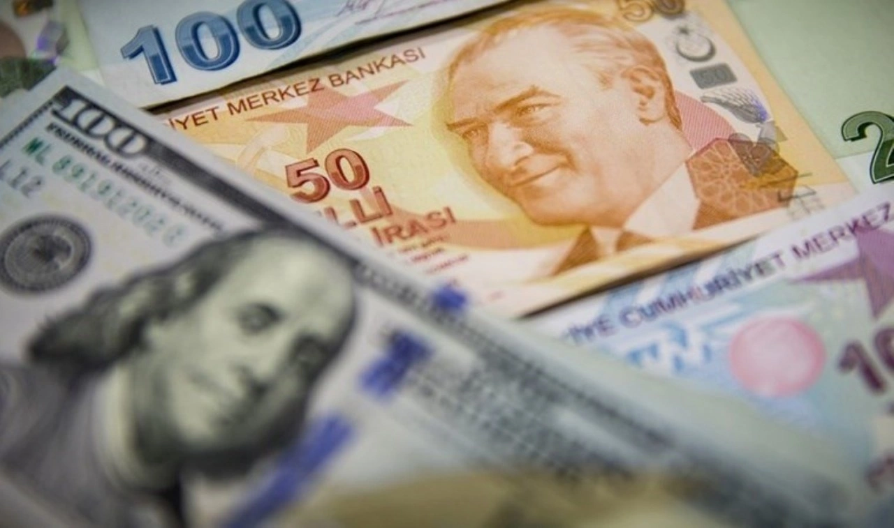 Dolar ve Euro bugün ne kadar oldu? 6 Aralık 2024 döviz fiyatları