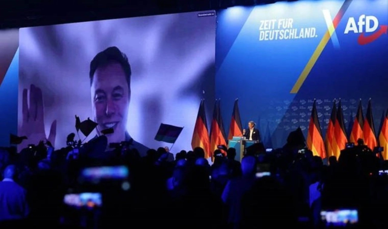 Elon Musk, aşırı sağcı Alman partisi AfD'nin seçim toplantısına canlı bağlantıyla katıldı