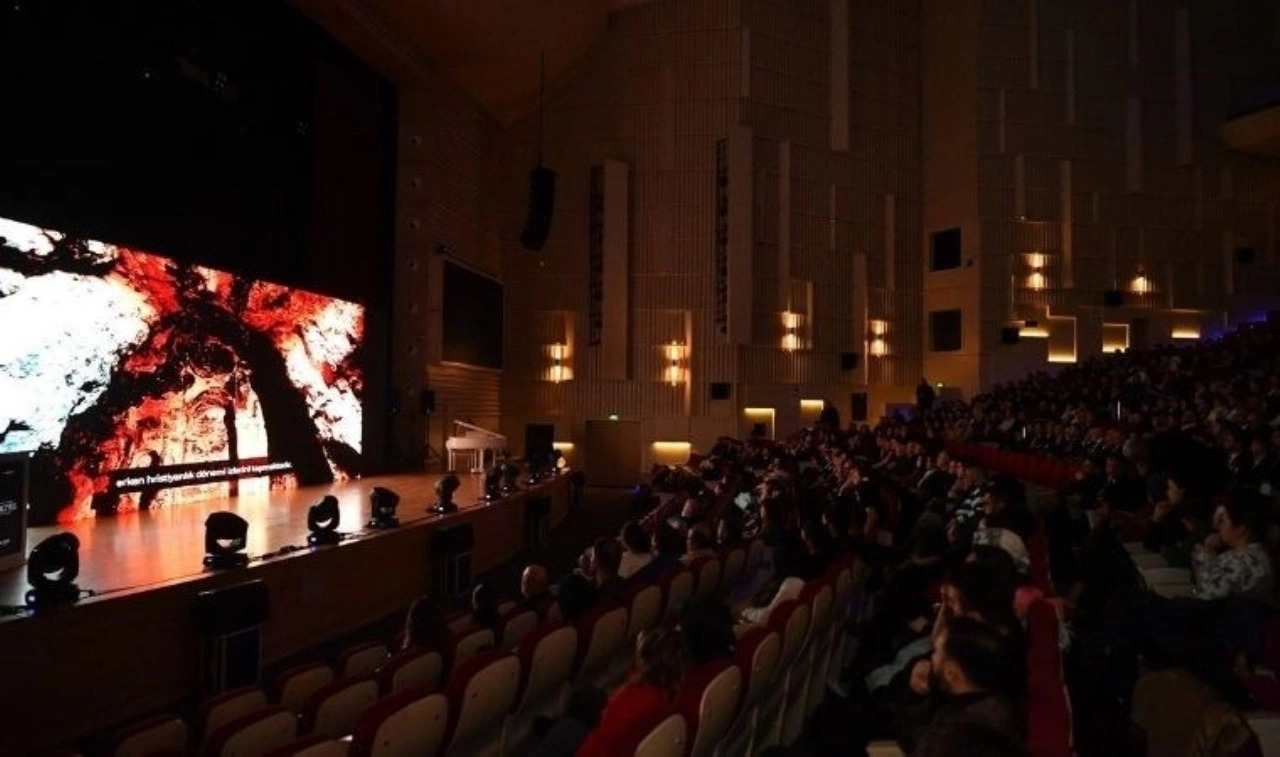 Erciyes Dağı'nın tarihi ve mitolojik dokusunu anlatan belgeselin galası gerçekleşti