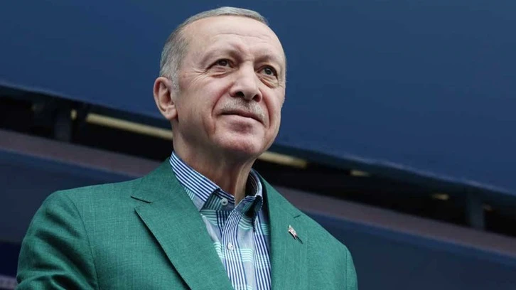 Erdoğan'dan gençlere: Sizlerle gurur duyuyorum