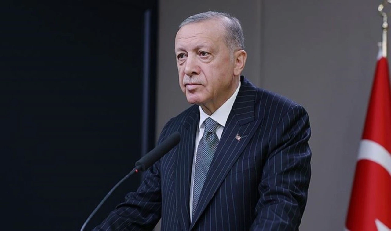 Erdoğan esnafa seslendi: 'Birileri darbe girişimini...'