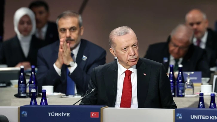 Erdoğan, NATO zirvesine katıldı