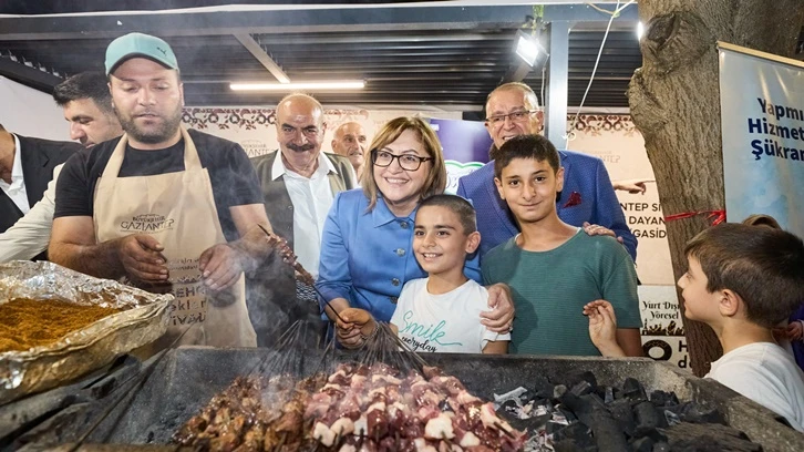 Hemşehri Dernekleri Festivali'ne 200 bin ziyaret 