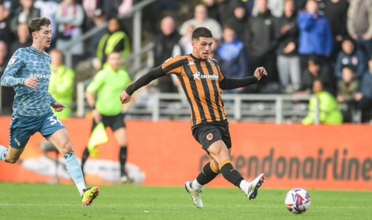 Hull City evinde Sunderland'e boyun eğdi!