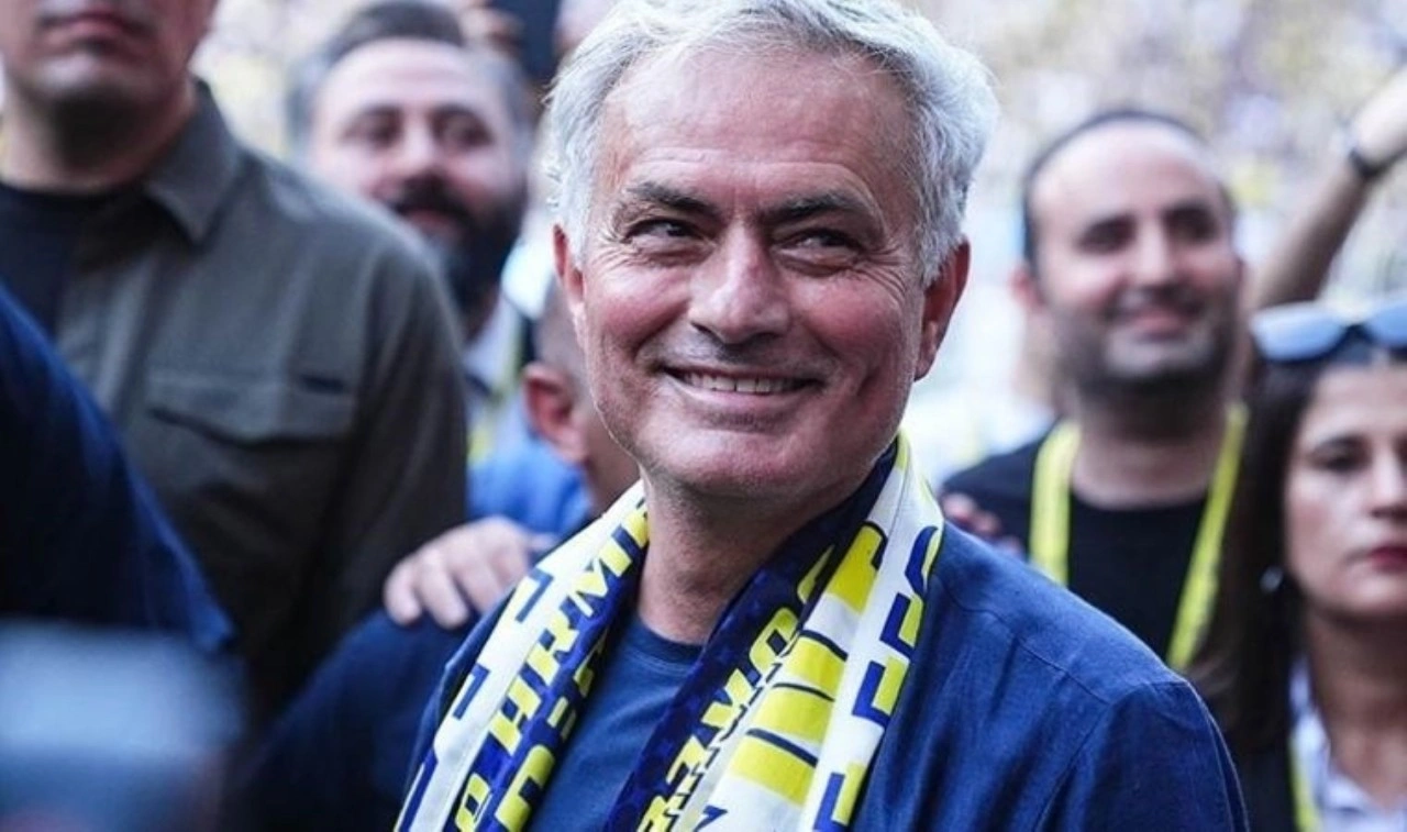 İngiltere'de Jose Mourinho yorumu! 'Futbol tarihinin en büyük intikam turu'