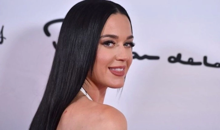 İspanya'dan ünlü şarkıcı Katy Perry'ye soruşturma