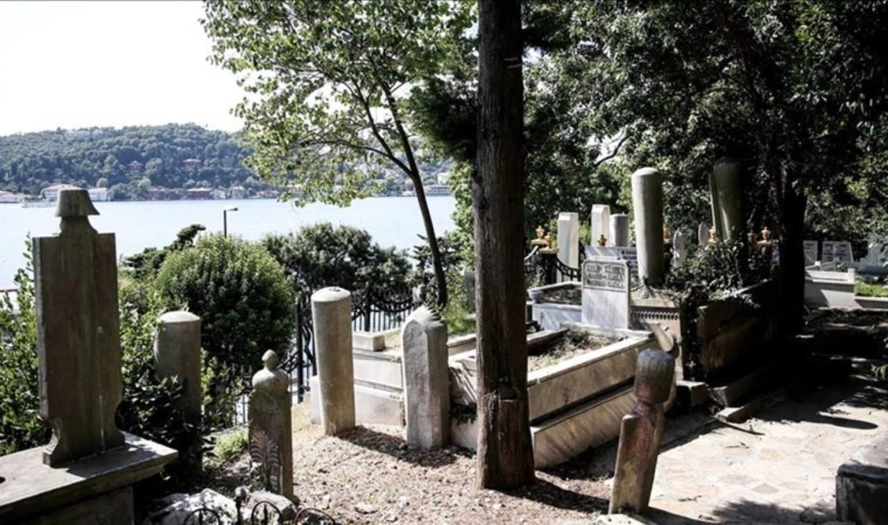 İstanbul'un en pahalı mezar yeri ücreti belli oldu