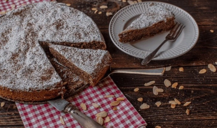 İtalyan mutfağından enfes tarif... Torta Caprese nasıl yapılır?