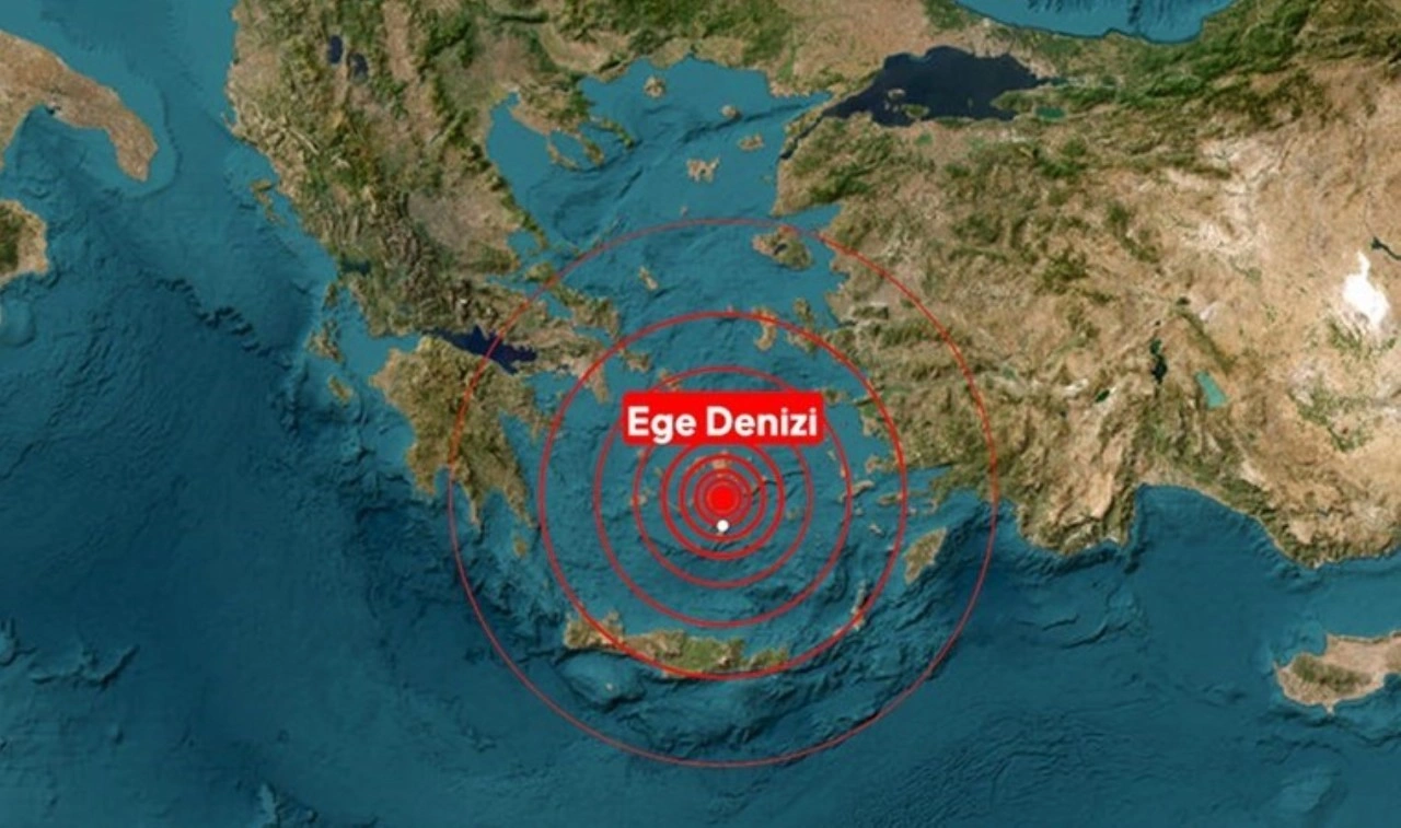 İzmir'de 'deprem' alarmı... AFAD harekete geçti: 70 kişilik ekip yönlendirildi