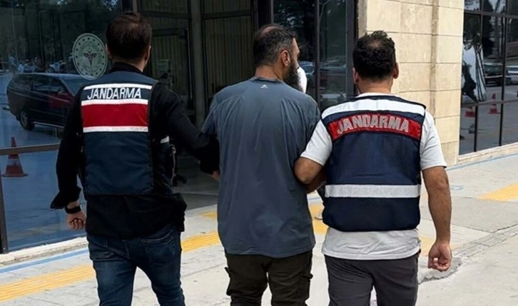 İzmir merkezli 13 ilde IŞİD operasyonu: 26 gözaltı