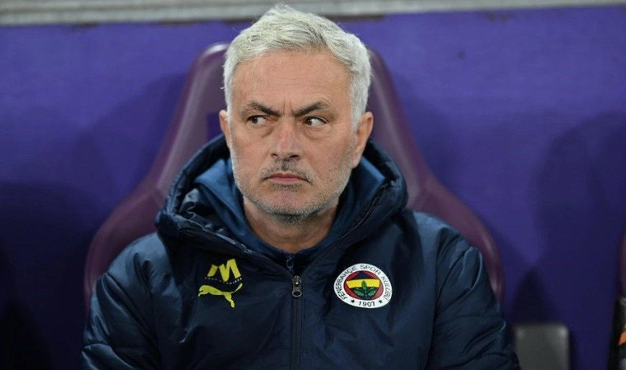 Jose Mourinho'dan derbi sözleri: 'Yarından itibaren derbi maçı düşünmeye başlayacağız."