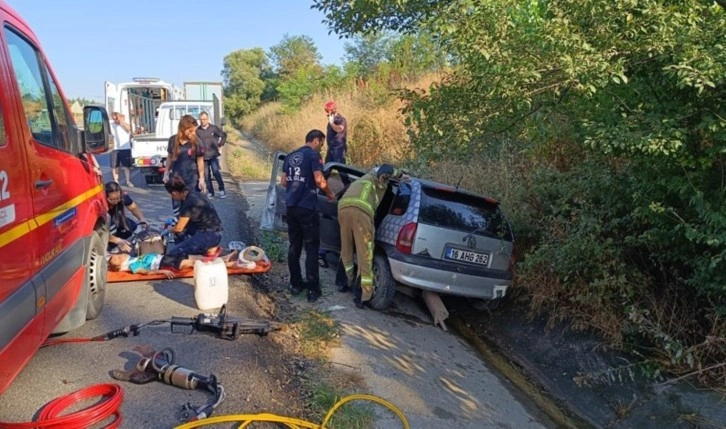 Kanala uçan otomobilin kadranı 100'de takılı kaldı... 1 ölü, 3 yaralı