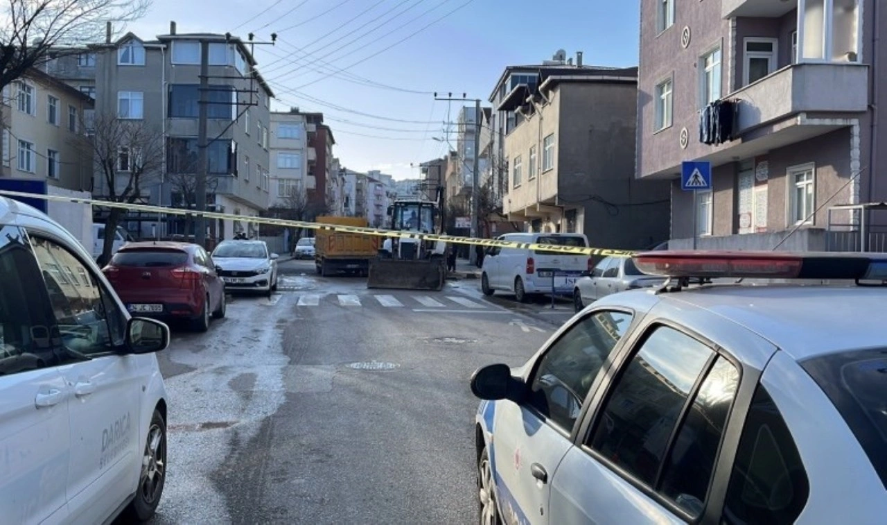 Kocaeli'nde doğalgaz borusu delindi: 9 sokağın gaz akışı durduruldu!