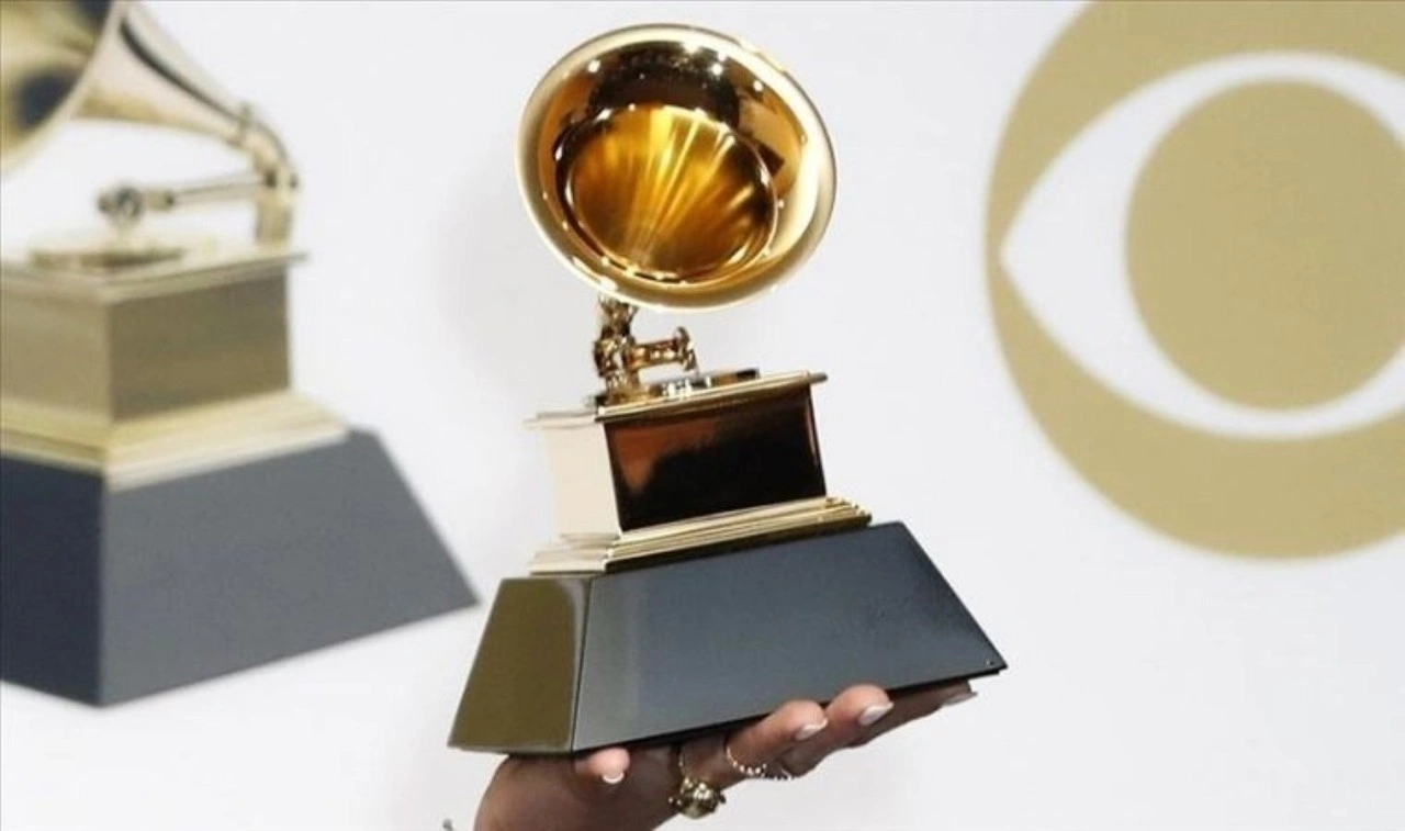 Los Angeles yangını ödül törenlerini vurdu: Grammy Ödülleri ertelenebilir