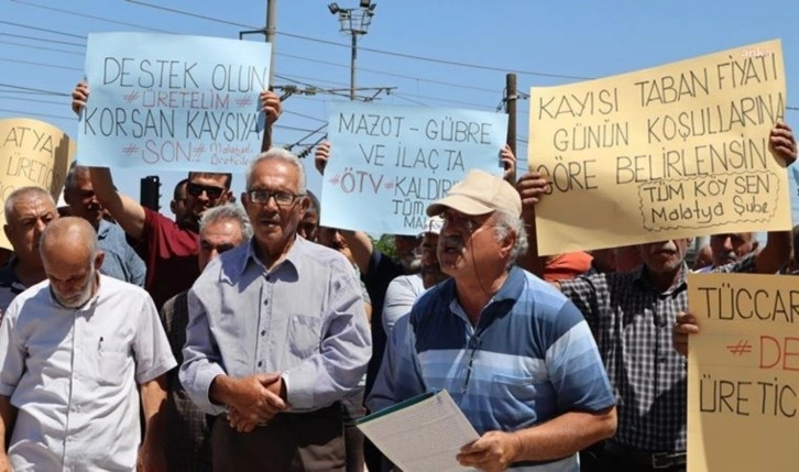 Malatya'da çiftçiler, TMO'nun kayısı taban fiyatını açıklamamasını protesto etti