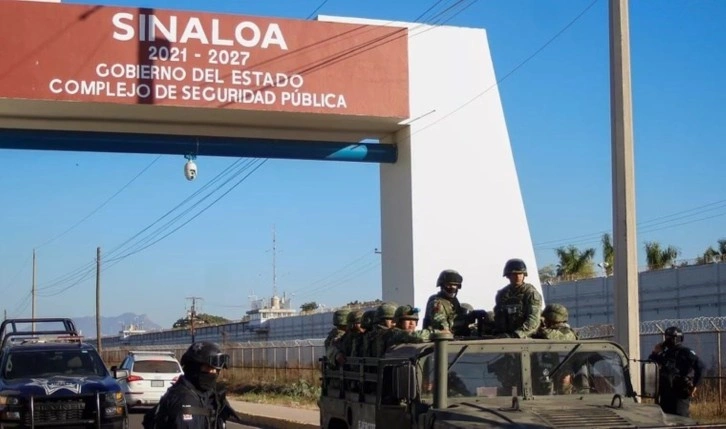 Meksika alarma geçti: Sinaloa karteli kurucuları tutuklandı