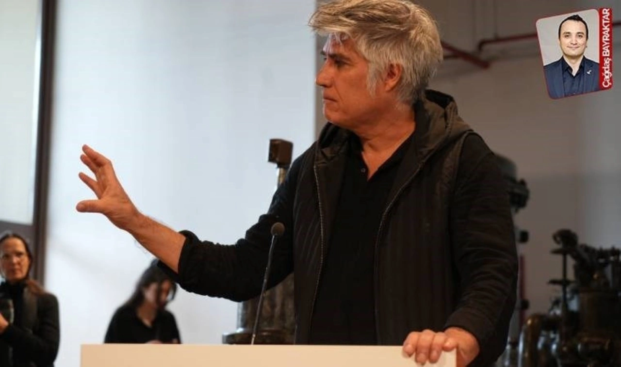 Mimarlığın Nobel'ini alan Aravena Cumhuriyet'e konuştu: 'Türkiye Şili modelini örnek