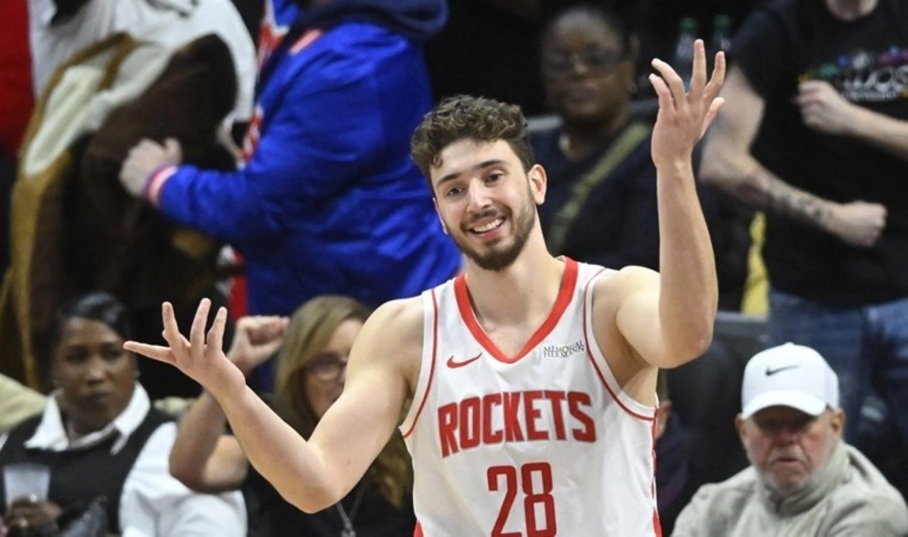 NBA'de Alperen Şengün triple-double'ın ucundan döndü: Houston Rockets deplasmanda kazandı!