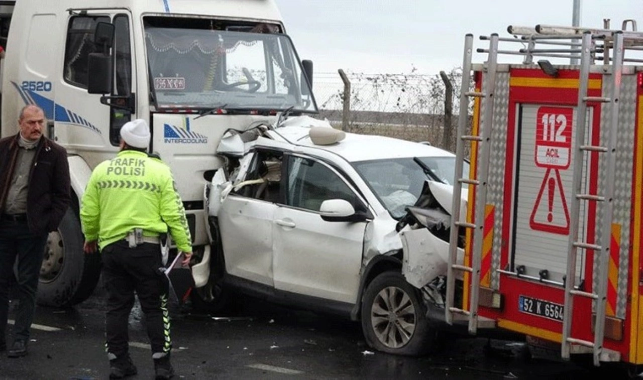 Ordu’da zincirleme trafik kazası: 6 yaralı