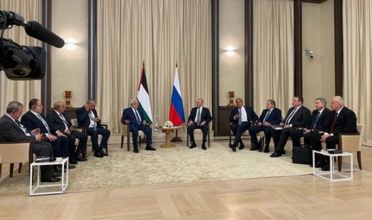 Rusya’da tarihi görüşme: Putin ve Abbas’tan Filistin’e insani yardım çağrısı