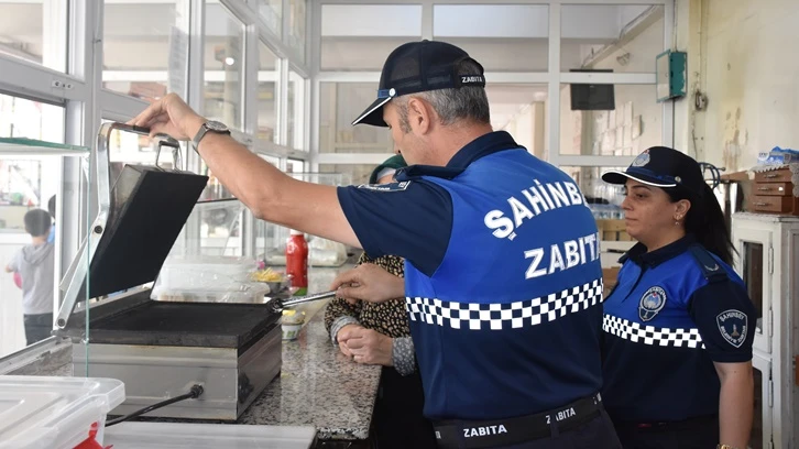 Şahinbey'de okul kantinlerine denetim