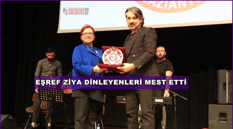 Sanatçı Eşref Ziya sevenleriyle buluştu