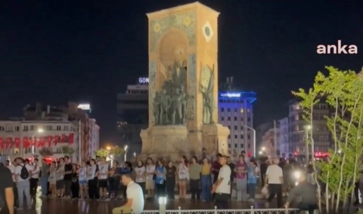 Taksim'de Suruç Katliamı anmasına polis müdahale etti!