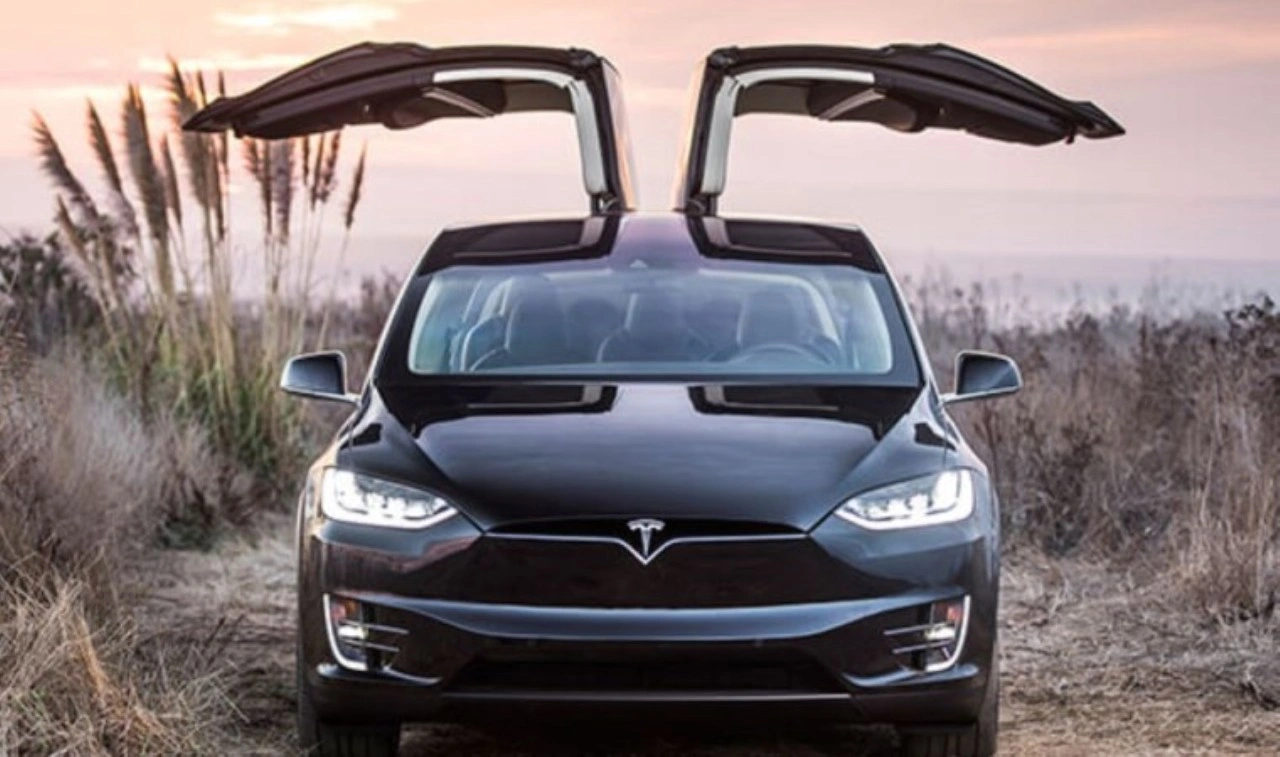 Tesla Model S ve Model X yenileniyor: Tarih açıklandı!