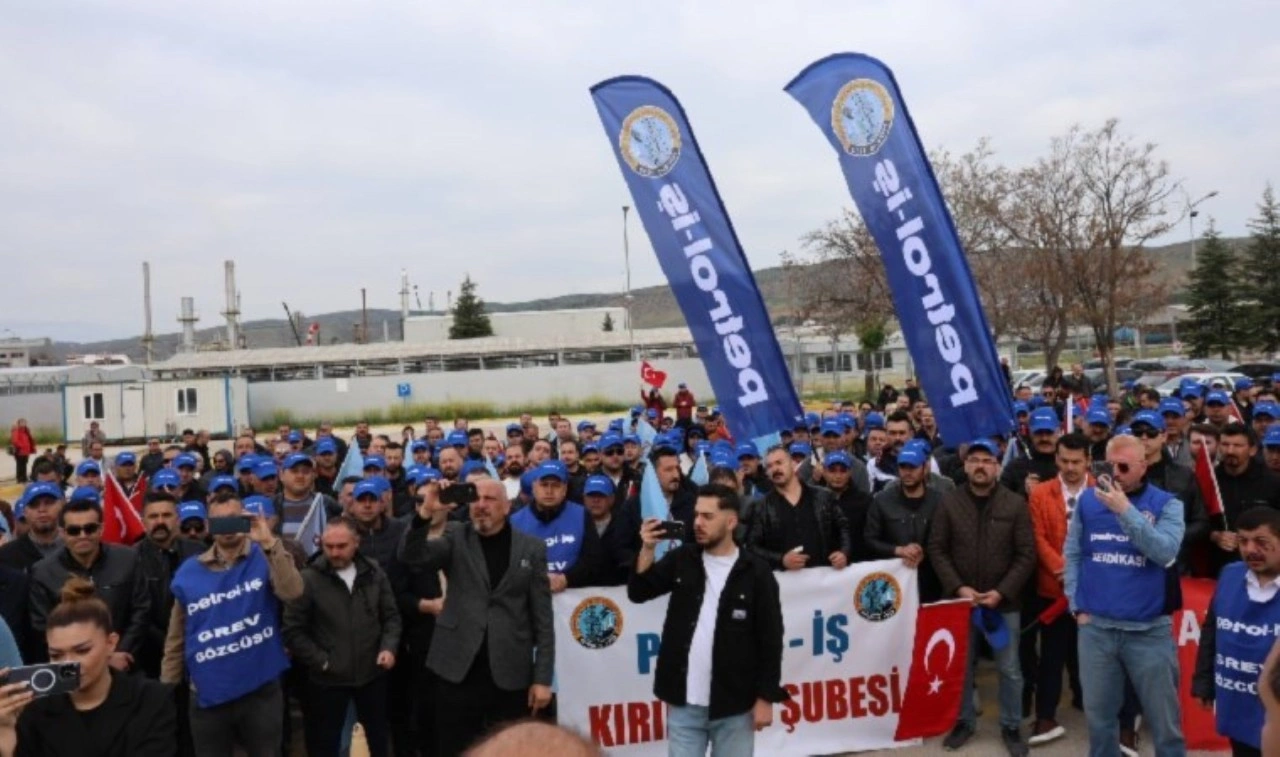 TÜPRAŞ işçileri direnişte... CHP'li vekilden destek mesajı!