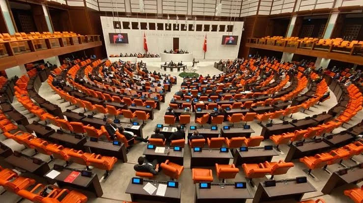 TUSAŞ saldırısının araştırılması önerisi, AKP ve MHP oylarıyla reddedildi