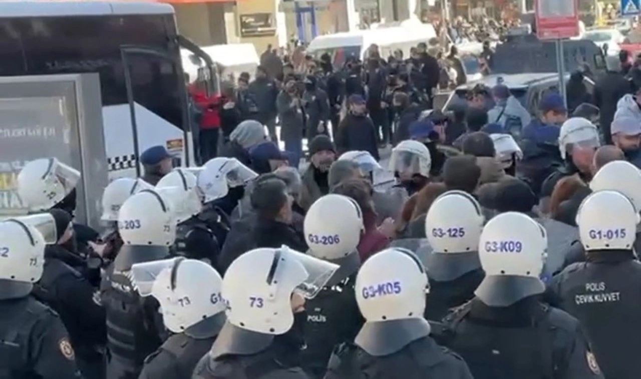 Van’da kayyum protestosu: Tutuklu sayısı 40’a ulaştı