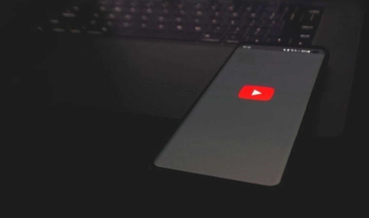 YouTube, yeni arayüzünü test etmeye başladı