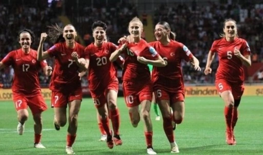 A Milli Kadın Futbol Takımı'nın UEFA Uluslar Ligi'ndeki rakipleri belli oldu