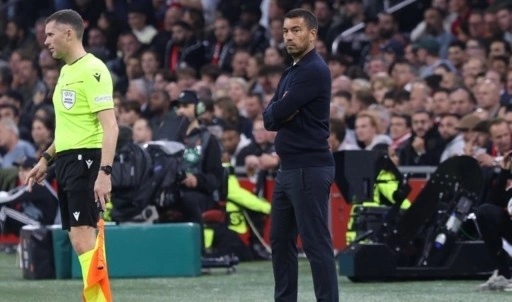 Ajax maçının ardından... Giovanni van Bronckhorst'tan sistem değişikliği!