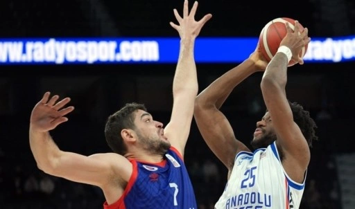 Anadolu Efes sahasında hata yapmadı!