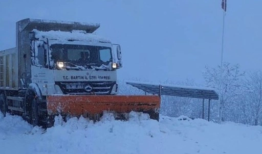 Bartın'da 'kar' etkisi: 34 köy yolu ulaşıma kapandı